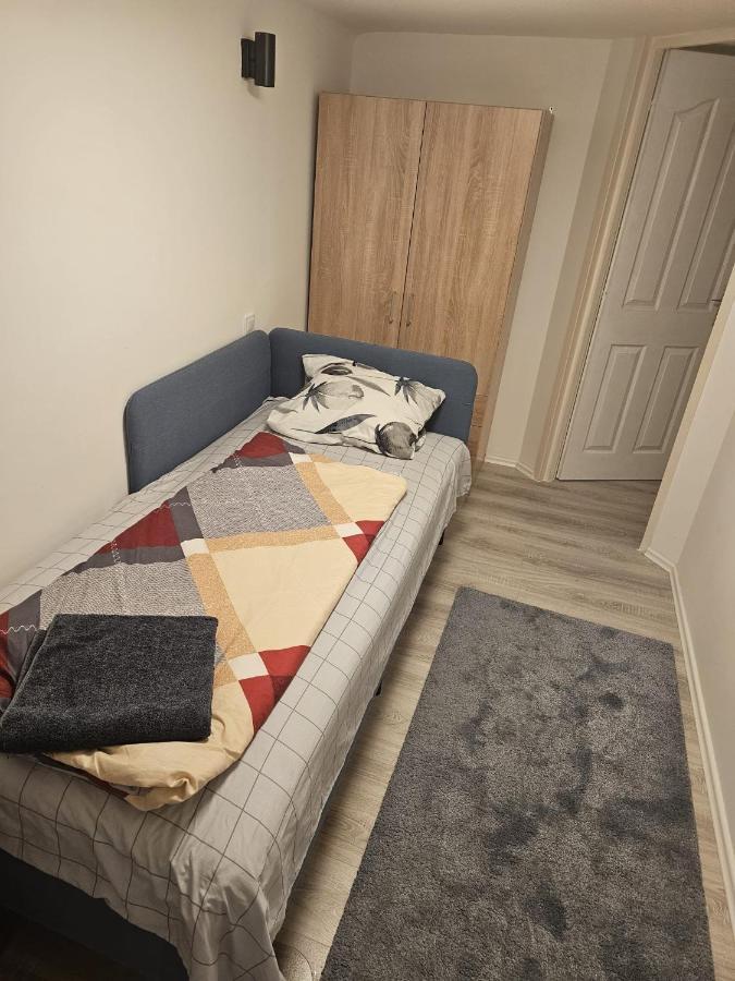 7Dab 8 Contactless Self Check-In Hotel Budapest Luaran gambar